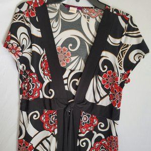 Julies Closet cute top